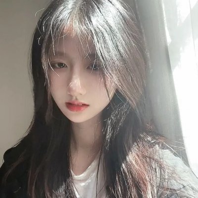 比基尼月亮